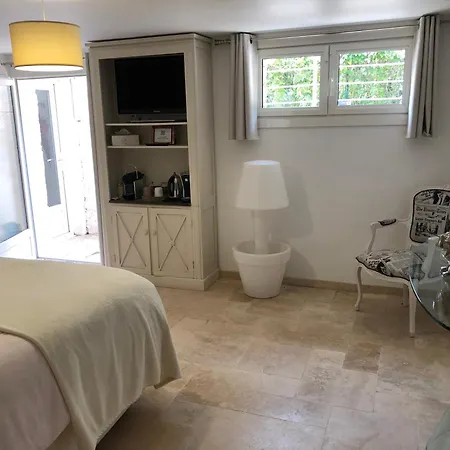 Tres Belle Chambre D'hote A La Chapelle Sainte Anne * Saint-Tropez